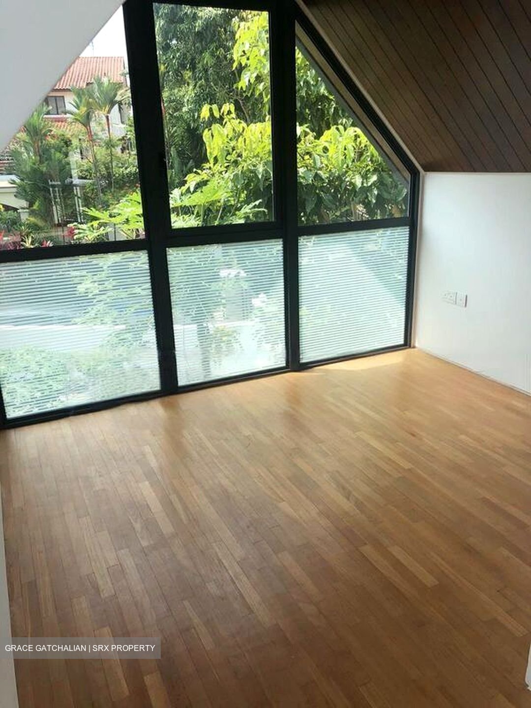 Jalan Haji Alias (D10), Terrace #457185801